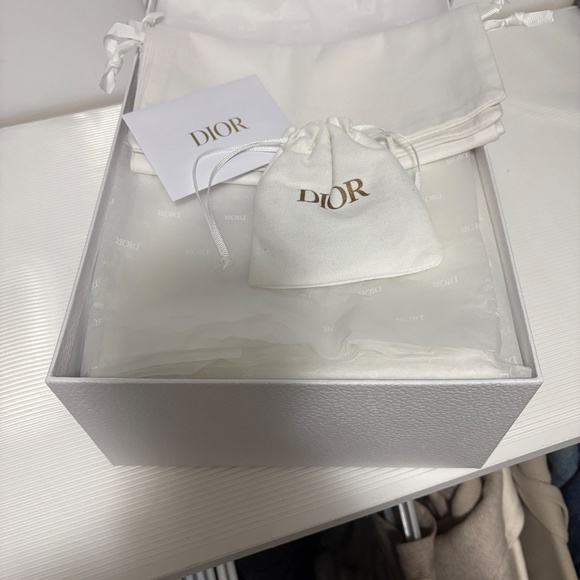 Christian Dior Sneakers - Picture 5 of 5